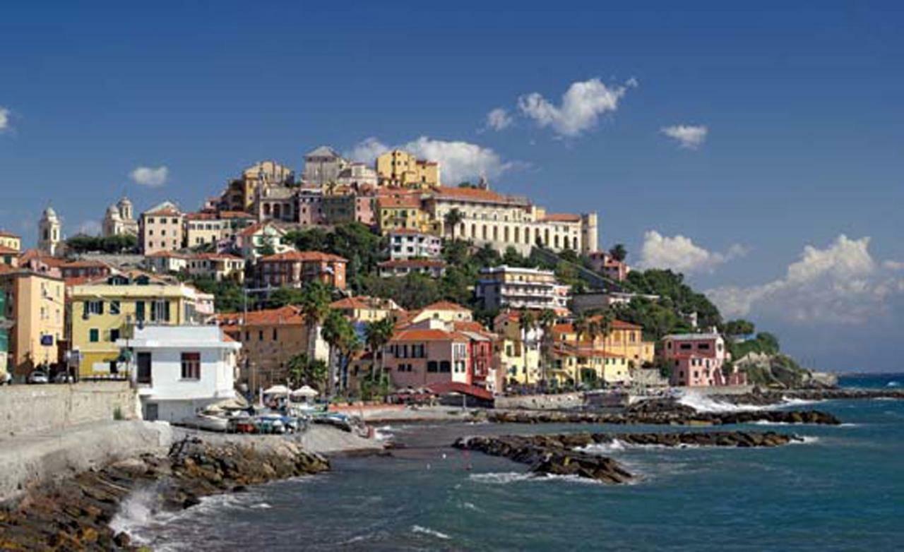 Villa Chalet in Liguria à Vasia Extérieur photo