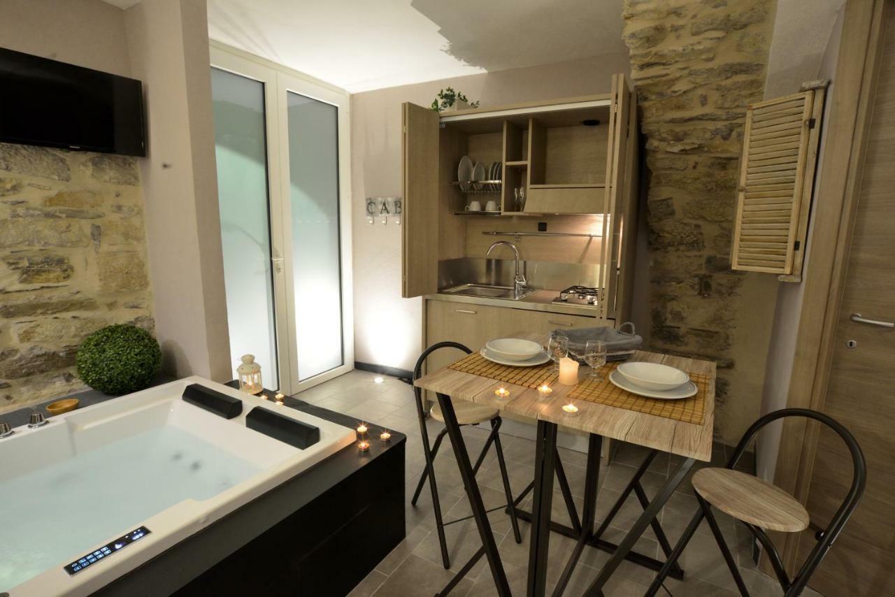 Villa Chalet in Liguria à Vasia Extérieur photo