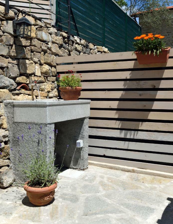 Villa Chalet in Liguria à Vasia Extérieur photo